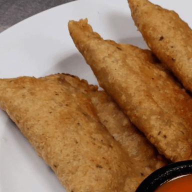 Seis Empanadas de Carne Molida