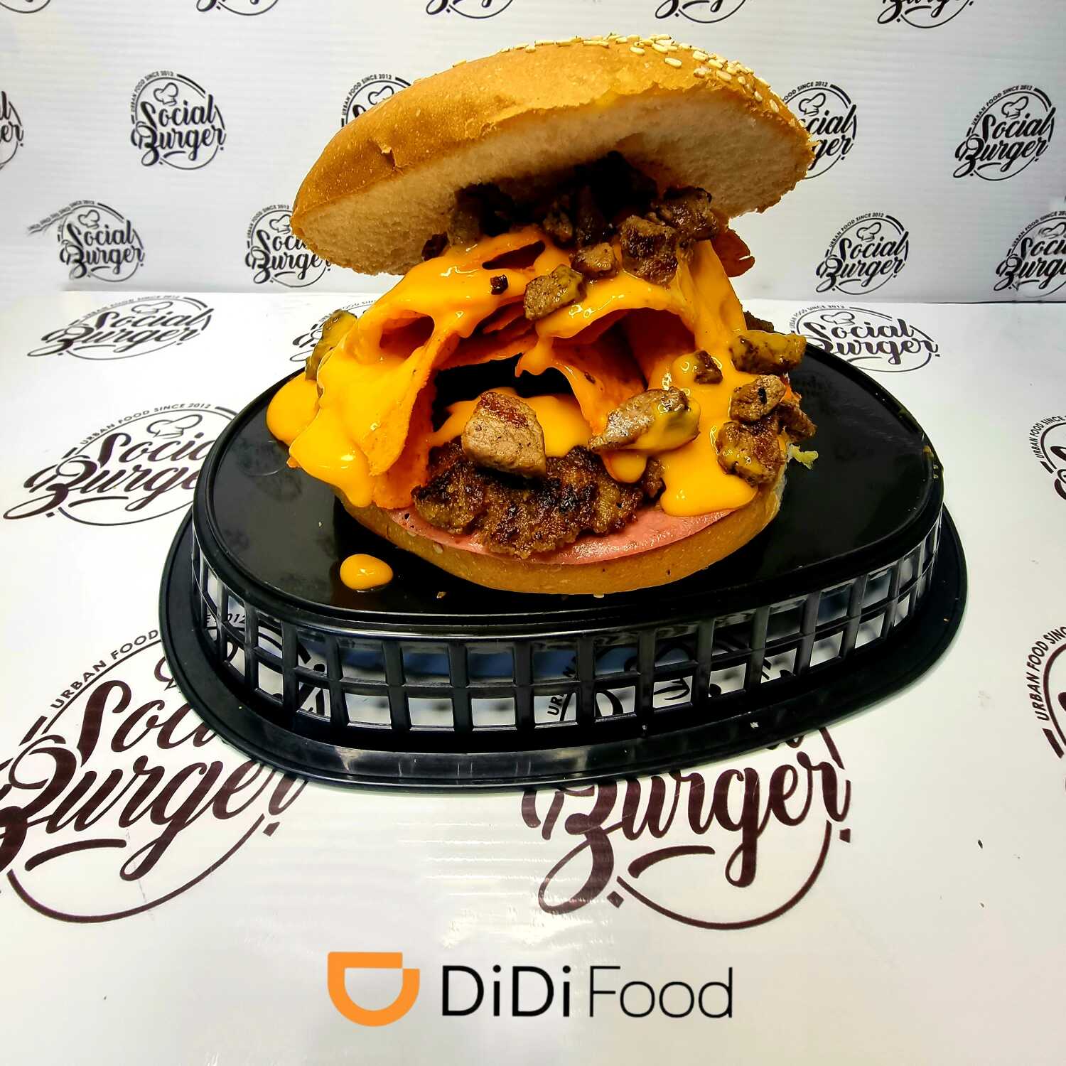 Nacho Burger