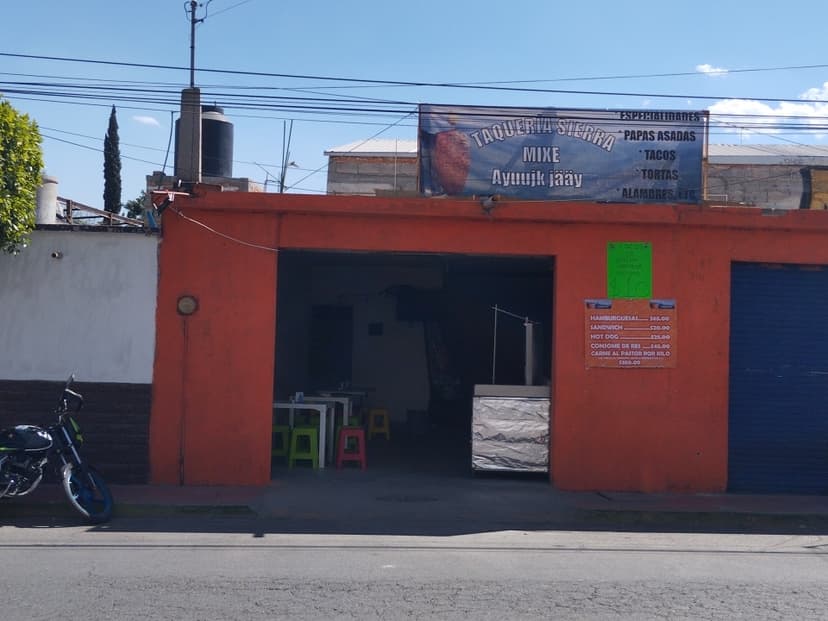 Taqueria sierra mixe