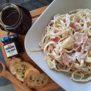 Pasta Hawaiana