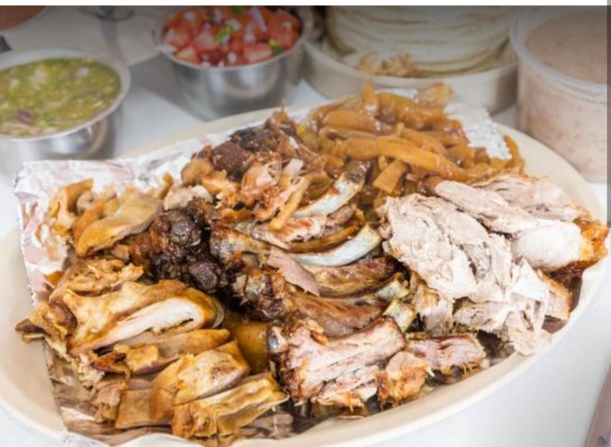 Carnitas la Chata (Lazaro Cardenas)