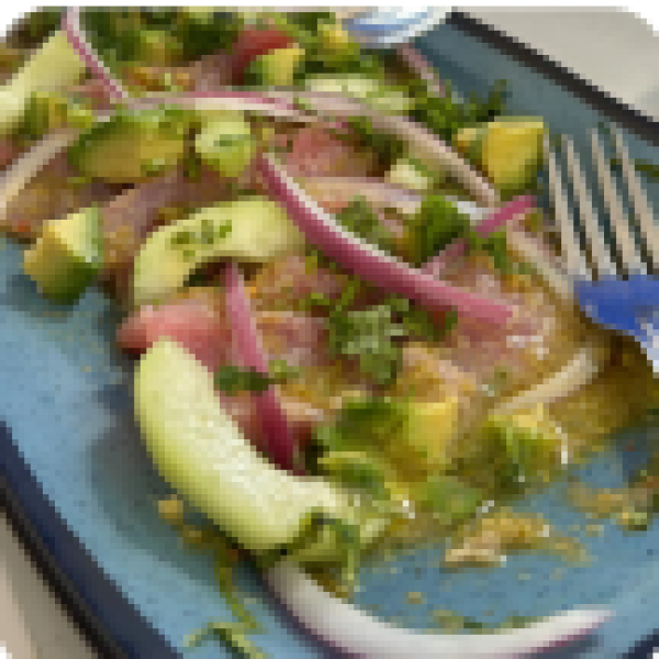 Tiradito de Callo de Hacha