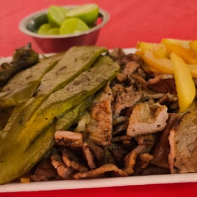 Avila`s Charola Campechana