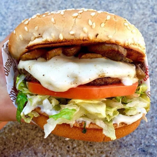 El Hábito Burger Grill