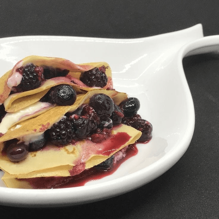 CREPA DE QUESO PHILADELPHIA CON FRUTOS ROJOS