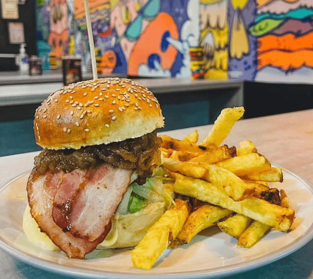 Bulls Resto Burger