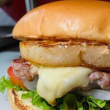 Hamburguesa Hawaiana