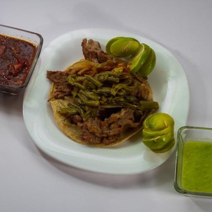 Taco de longaniza