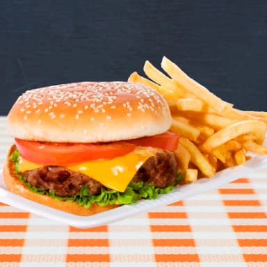 Hamburguesa Sencilla con Papas