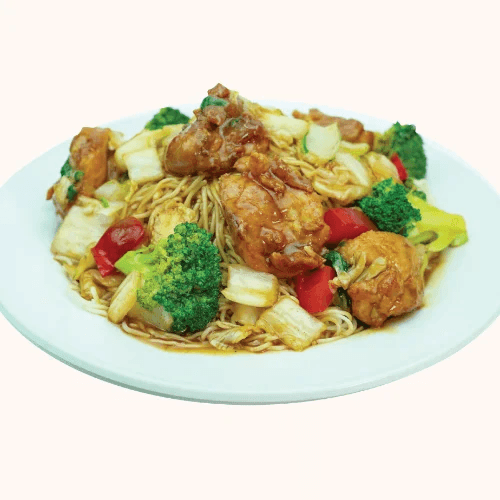 Tallarín con Pollo en Trozos
