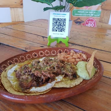 Huevos Montados