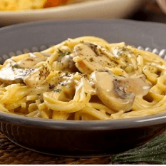 Spagueti con Champiñones