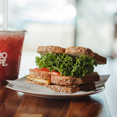 Sándwich de Pollo