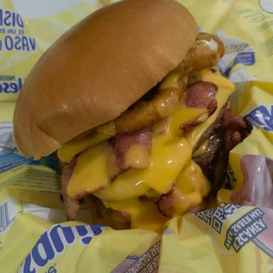 Bacon Cheddar Cheese Burger