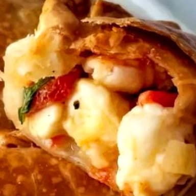 EMPANADA DE CAMARON