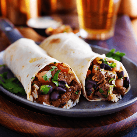 Burrito de Rajas con Tortilla Hecha a Mano