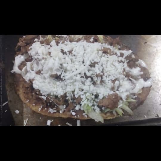 Huarache de Quesillo