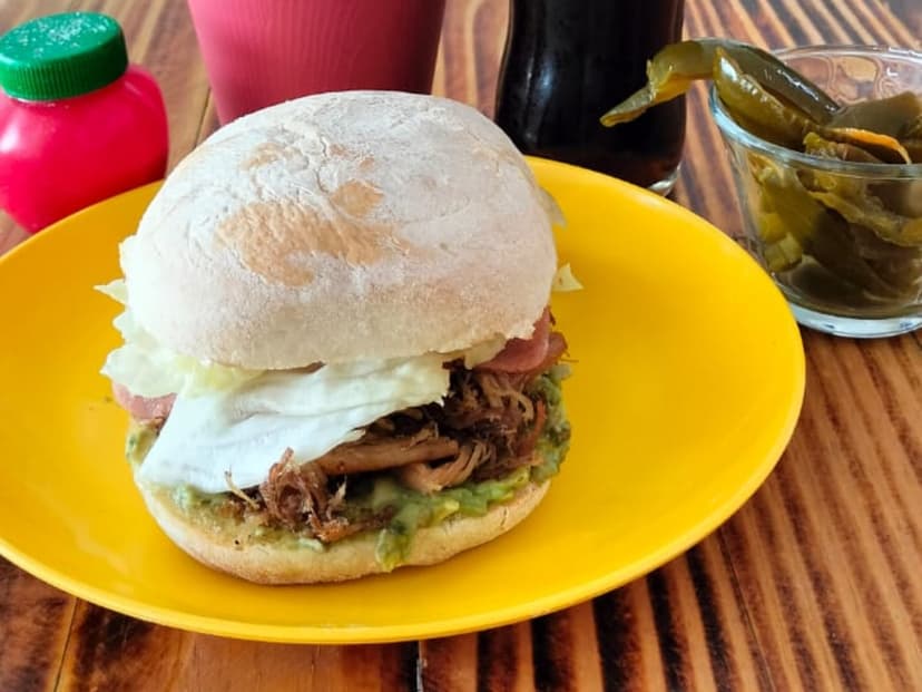 Super Tortas RoMo