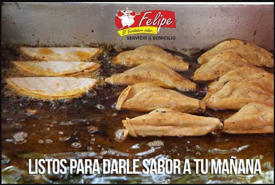 Tacos de Barbacoa Gelipe (Lopez Cotilla)