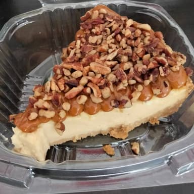 Pay de Queso con Dulce de Leche y Nuez