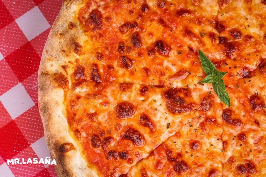 PIZZA MARGHERITA