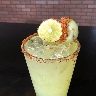 Limonada Pepino/albahaca