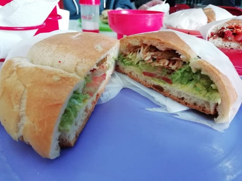 Lonches El Pareja