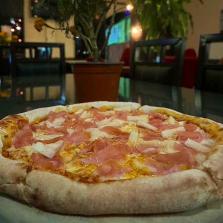 Pizza Hawaiana