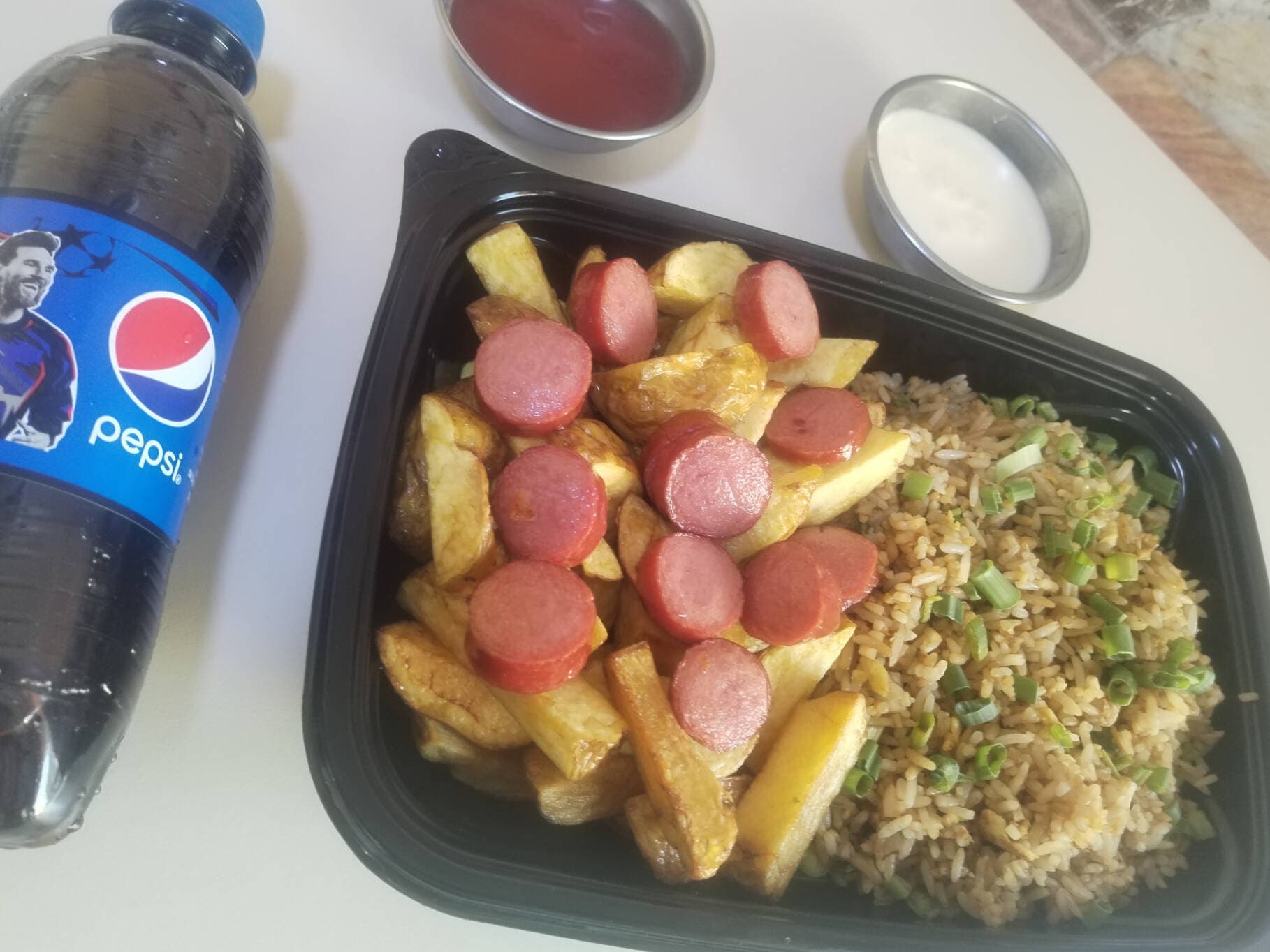 Salchi + Papas - Breña