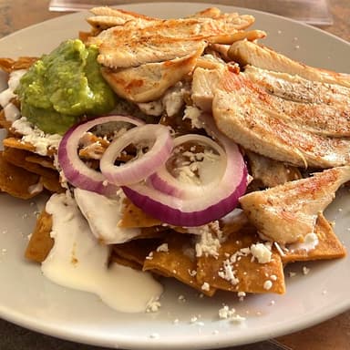Orden de Chilaquiles con Proteina