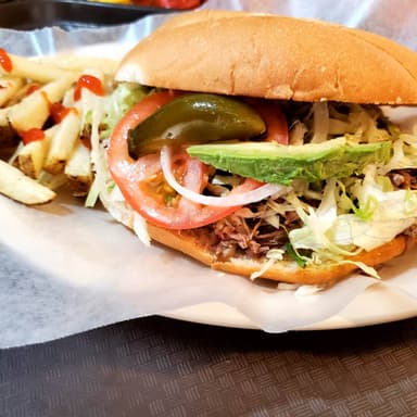 Torta de Tinga de Puerco + Pepsi 355ml