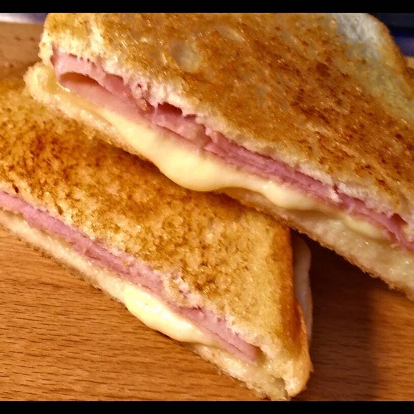 SANDWICH CALIENTE