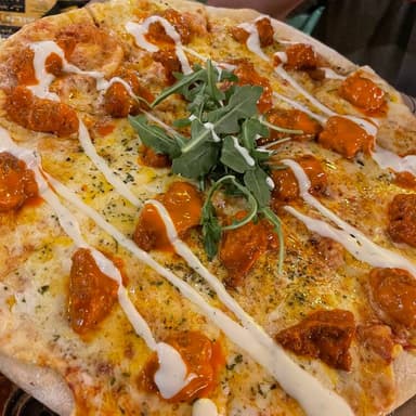 Pizza Boneless