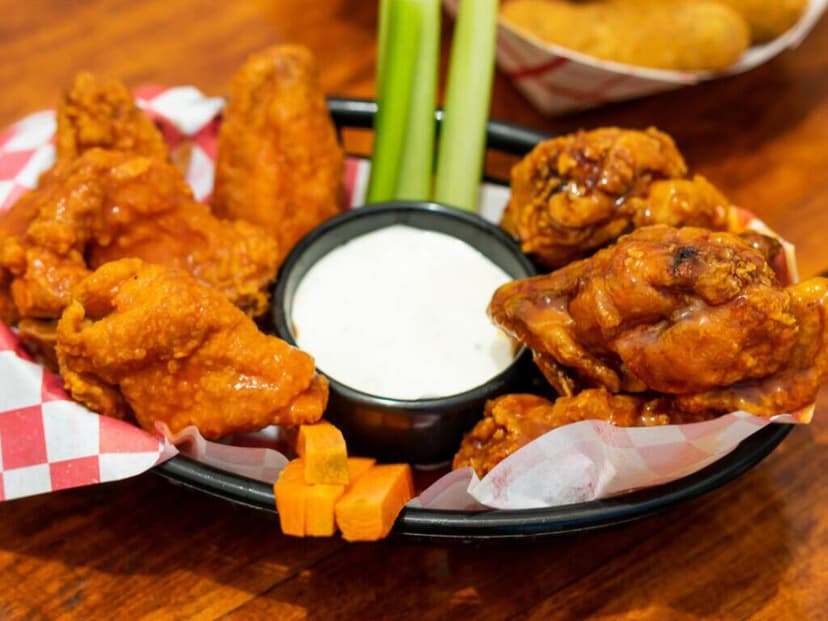 Vitolas Wings