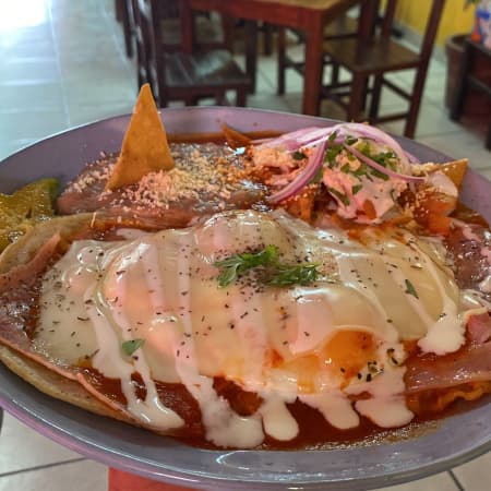 Huevos Motuleñosy