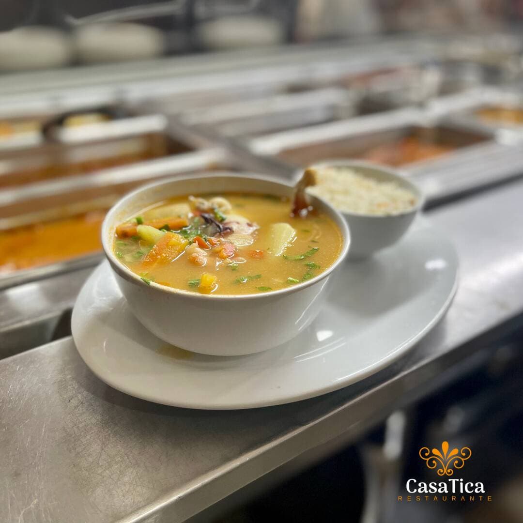Sopa de Mariscos en Agua