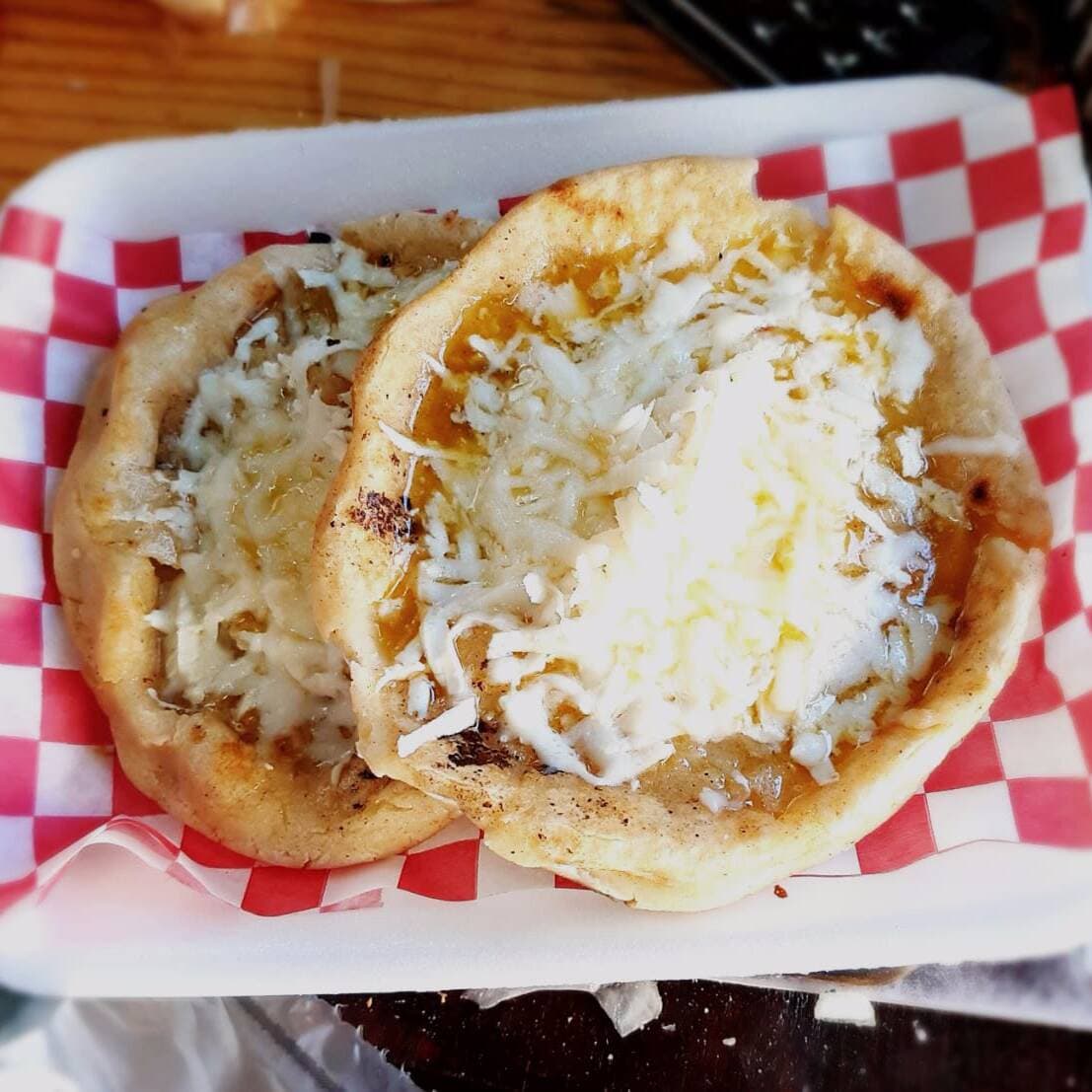 Pellizcada mantequilla queso