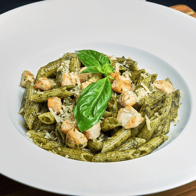 Pasta Pollo Pesto + Bebida