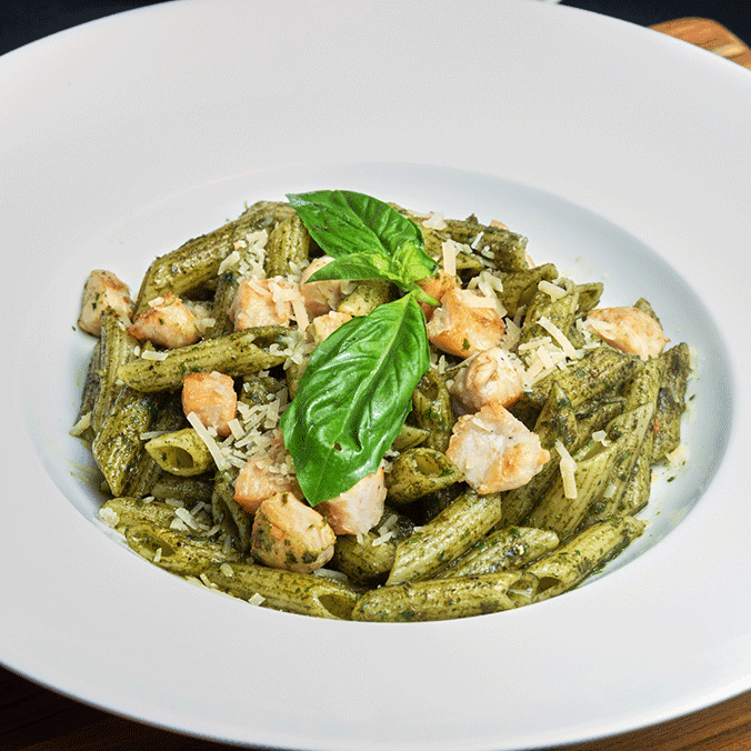 Pasta Pollo Pesto + Bebida