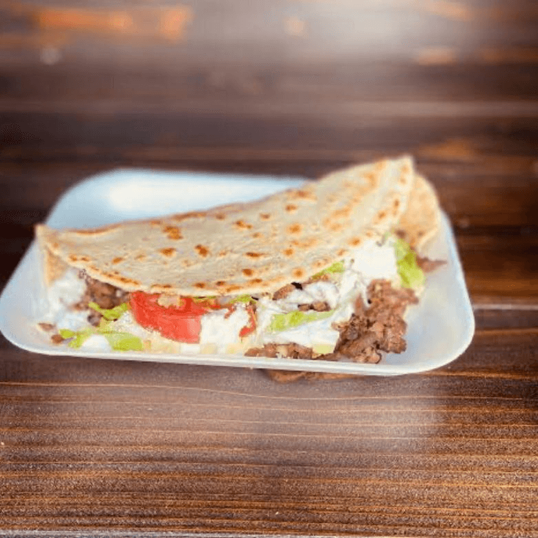Quesadillas(asada, pollo y Chinameca).