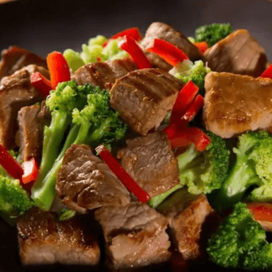 E16-Carne de Res con Vegetales en salsa de ostion