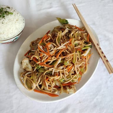 Chao Mein Vegetariano