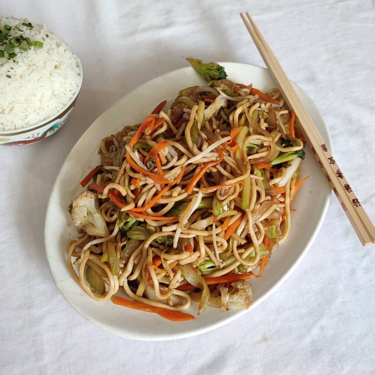 Chao Mein Vegetariano