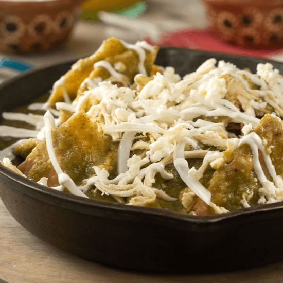 Chilaquiles Verdes con Pollo