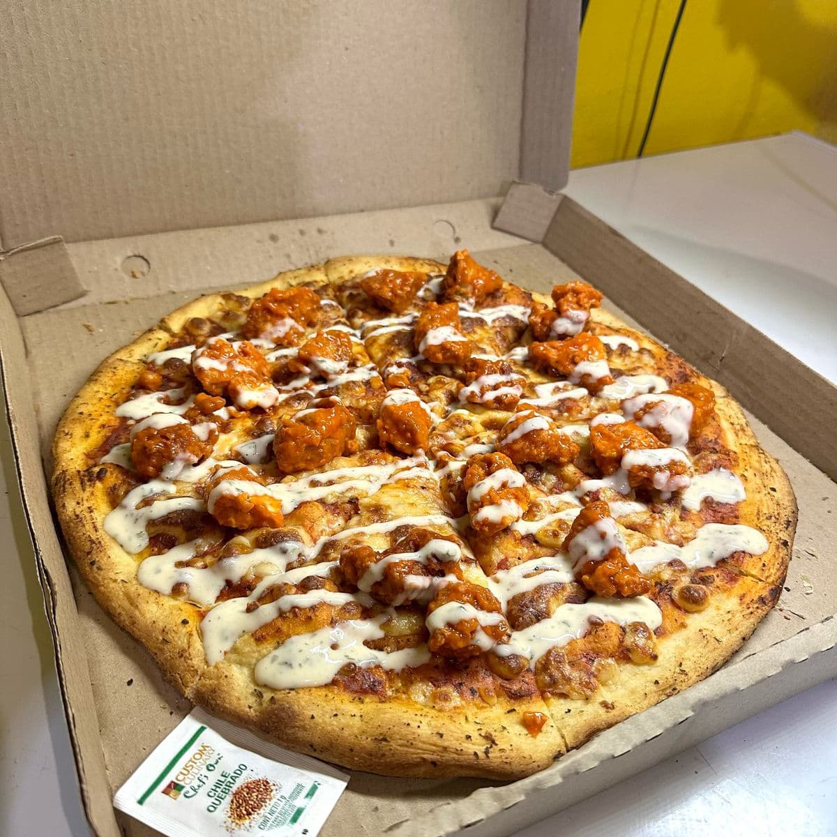 Pizza de Boneless
