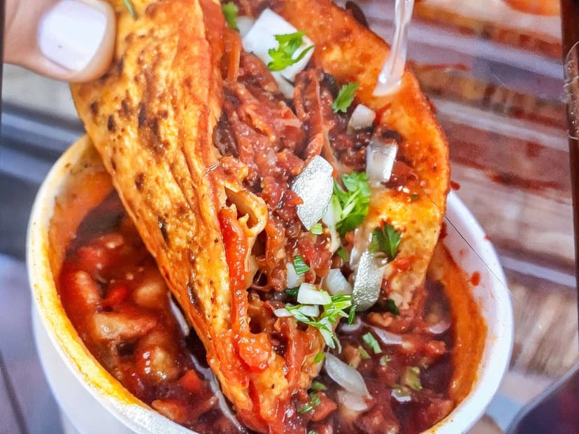 TACOS DE BIRRIA EL POBLANITO