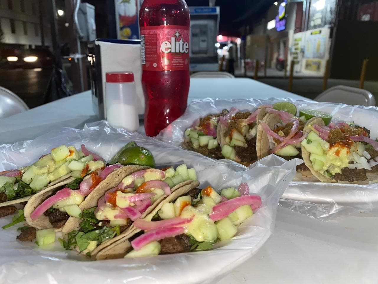 Tacos y Montados " El Trebol "
