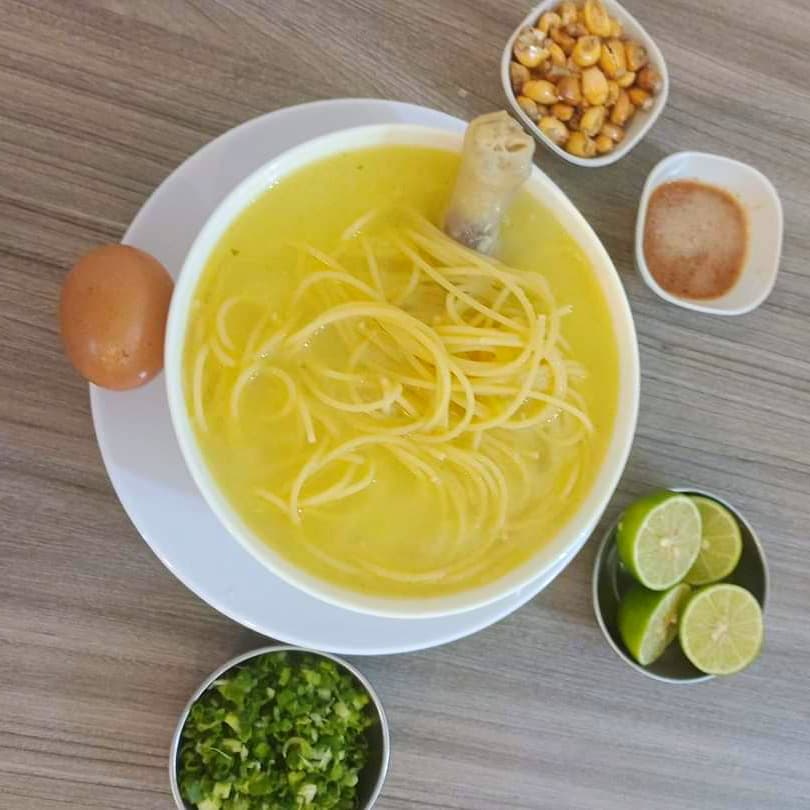 Caldo de Gallina Presa Chica