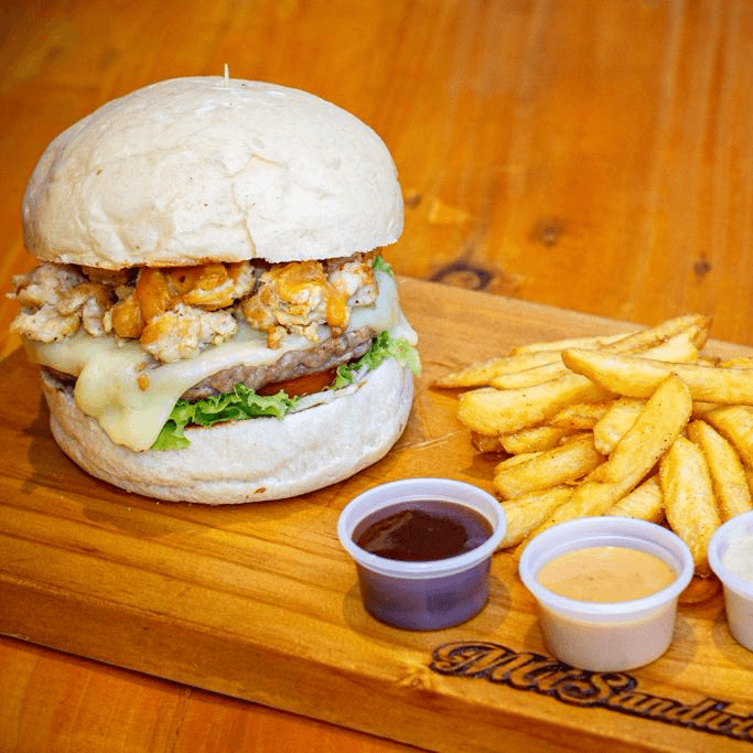 Hamburguesa Mixta + Porcion de Papas