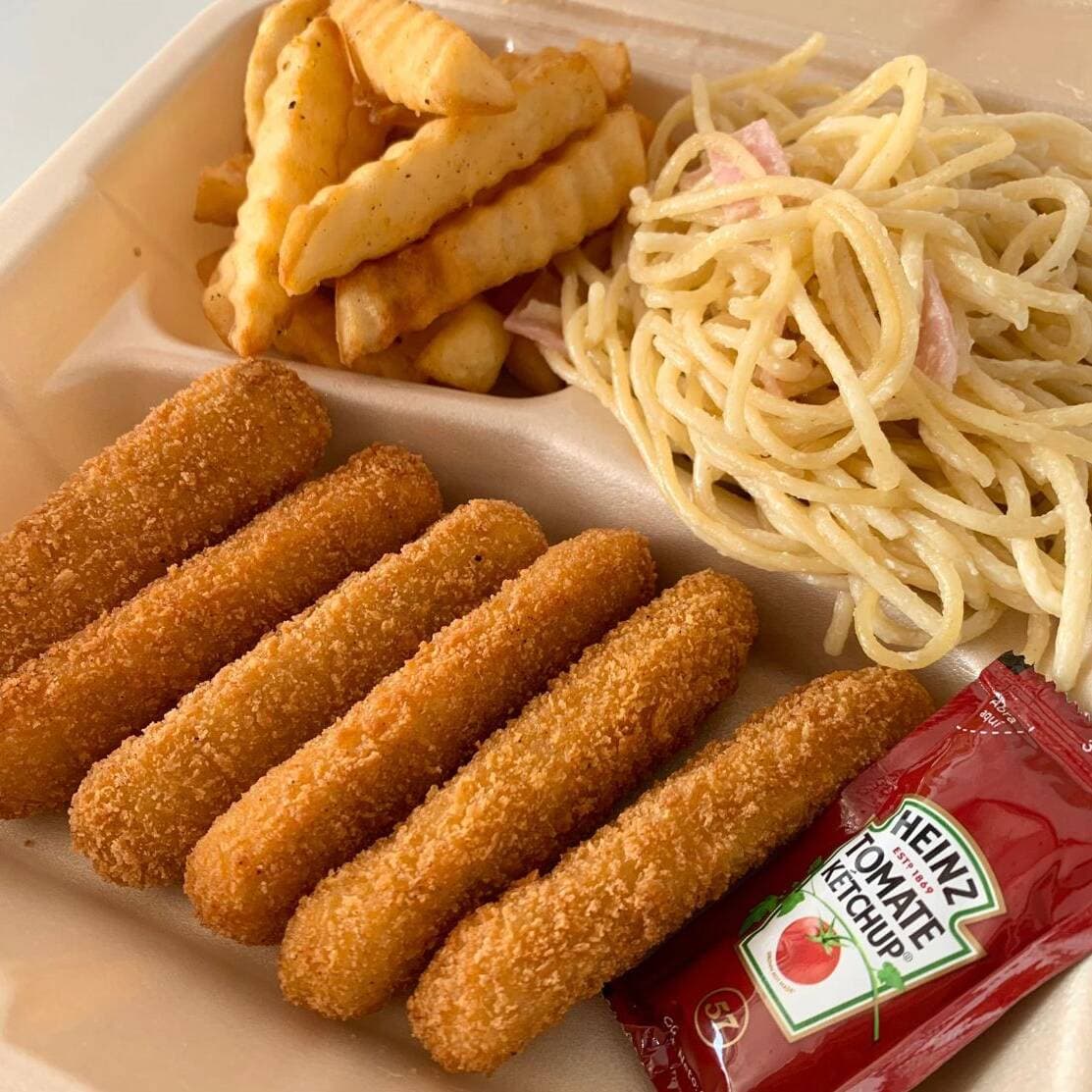 Deditos de filete de pescado 6pz con pasta y papas